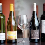 Отель Logis Restaurant & A La 12 Delme