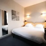 Hotel Logis Restaurant & A La 12