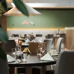 Отель Logis Restaurant & A La 12