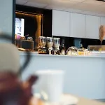 Logis Restaurant & A La 12 Hotel