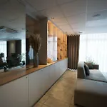 Logis Restaurant & A La 12 3*