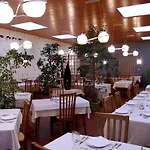 Logis Restaurant & A La 12 Delme