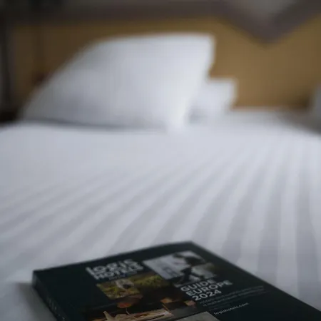 Hotel Restaurant&hôtel à La 12 3*