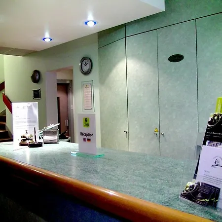 Logis Restaurant & A La 12