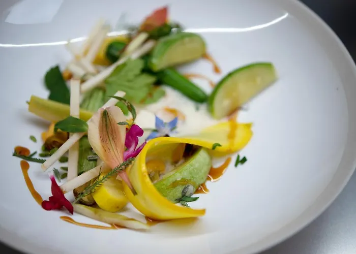 Logis Restaurant & A La 12 Hotel