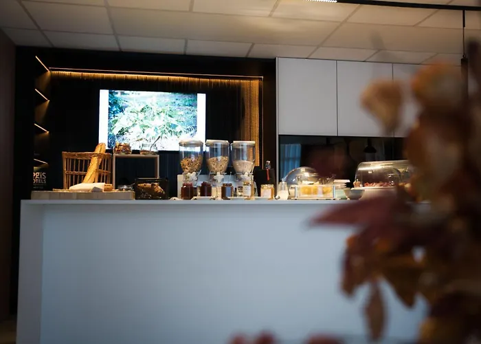 Logis Restaurant&hôtel à La 12 3*