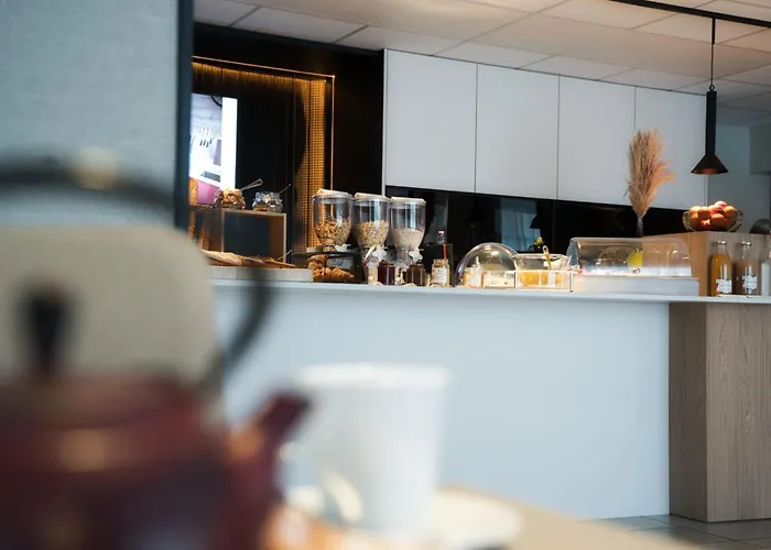 Logis Restaurant&hôtel à La 12 Hotel