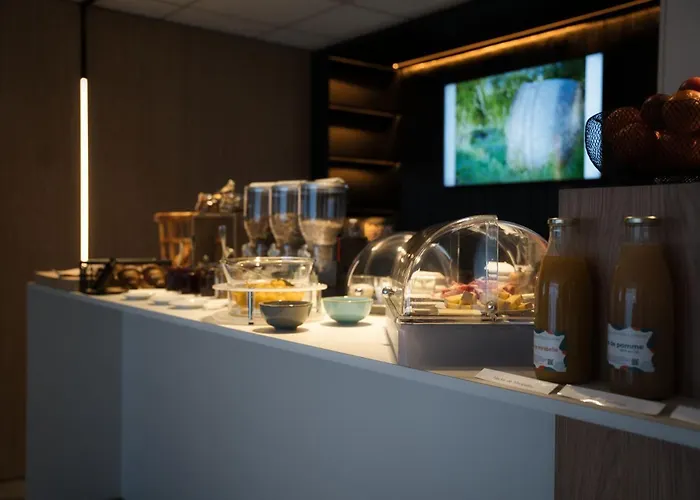 Logis Restaurant&hôtel à La 12 3* Delme