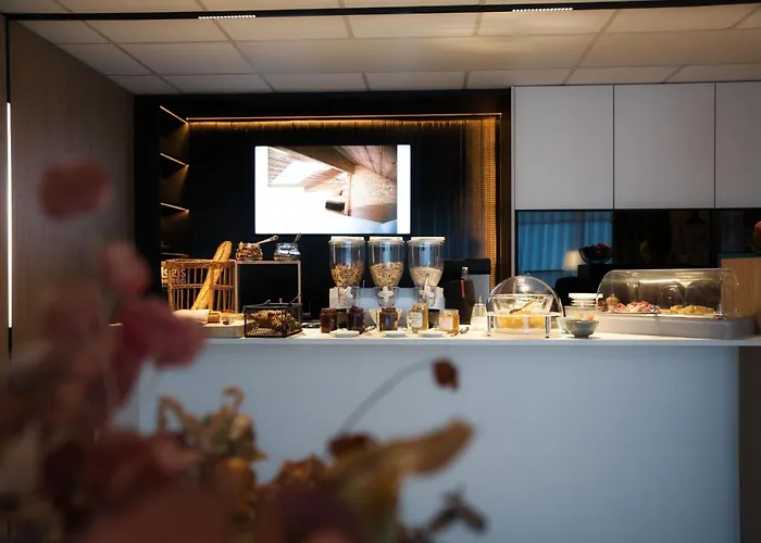 Logis Restaurant & A La 12 Delme