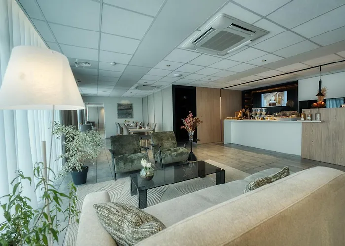 Hotel Logis Restaurant&hôtel à La 12